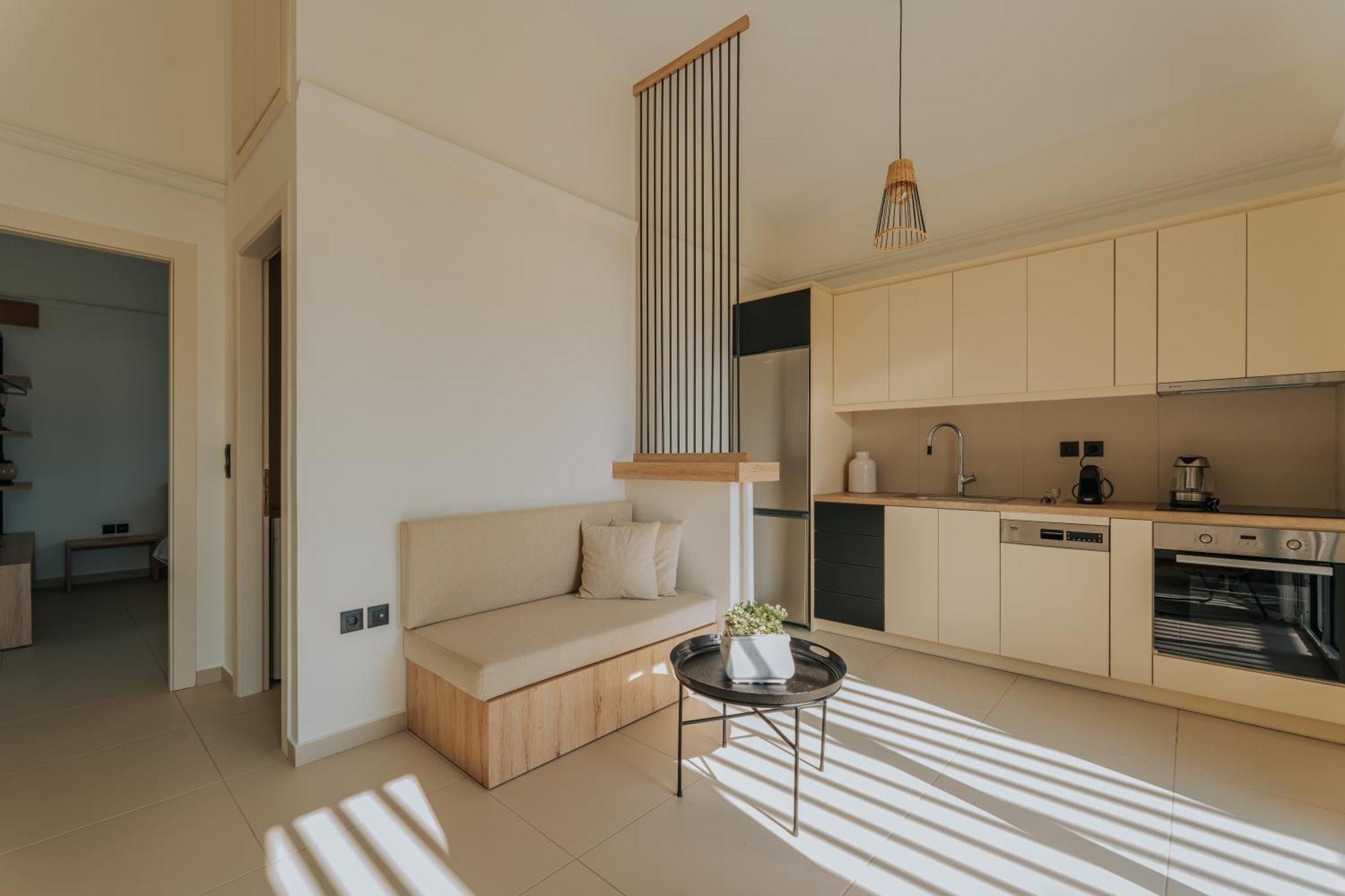 Ponte Suites Andírrion Bagian luar foto