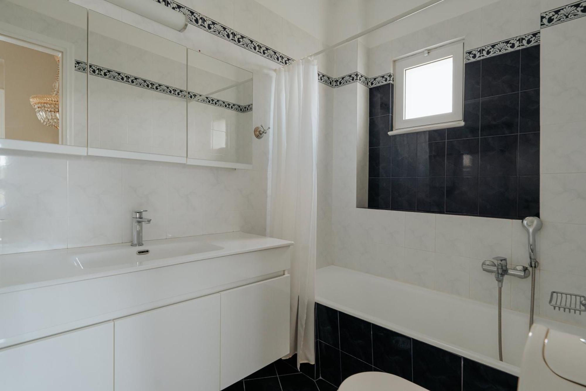 Ponte Suites Andírrion Bagian luar foto