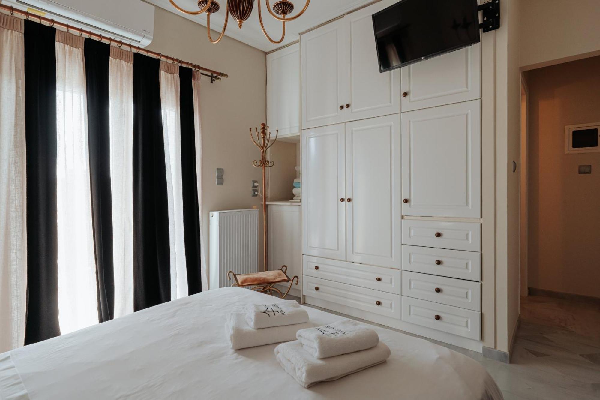 Ponte Suites Andírrion Bagian luar foto